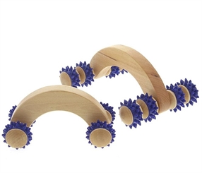 Massageroller aus Holz Massagegerät, Kosmetex Massagehandroller mit blauen Kunststoffnoppen 