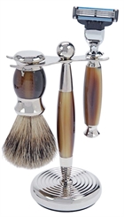 Aurawerk Rasier-Set im Horn-Look. Rasierer für Mach 3 Klinge, Pinsel Rein Dachs Silberspitz 