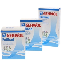 GEHWOL Fußbad mit balsamischen Kräuterölen belebendes Badekonzentrat, 