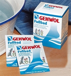 GEHWOL Fußbad mit balsamischen Kräuterölen belebendes Badekonzentrat, 1x 10 Beutel
