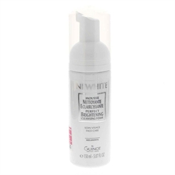 Newhite Mousse Nettoyante, Reinigungsschaum Pigmentflecken, Altersflecken GUINOT, 150ml 