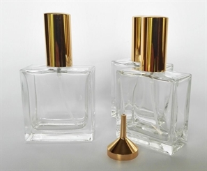 Eckige Flakons, Glas, leer 50 ml mit gold. Zerstäuber Einheit. 