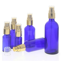 Blauglas Zerstäuberflasche, Sprühflasche, Gold Pumpzerstäuber. Kosmetex Parfümflakon 