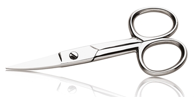 Nagelschere, hochwertig in gebogener Ausführung, silber matt, mit Nachstellschraube. 